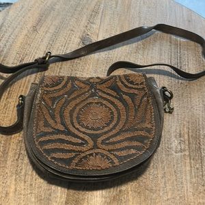 Lucky brand purse